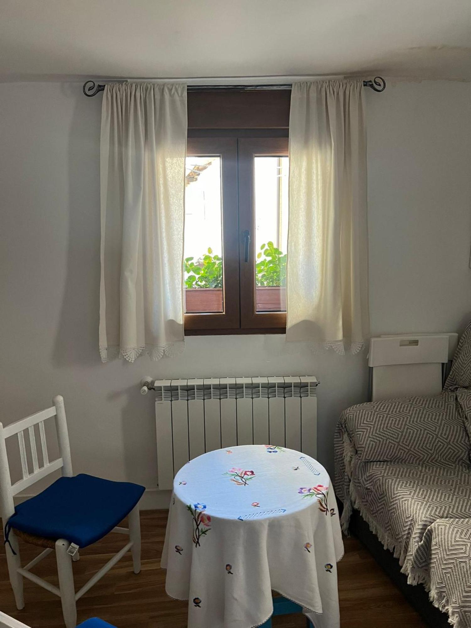 La Golondrina Apartment Candeleda Luaran gambar